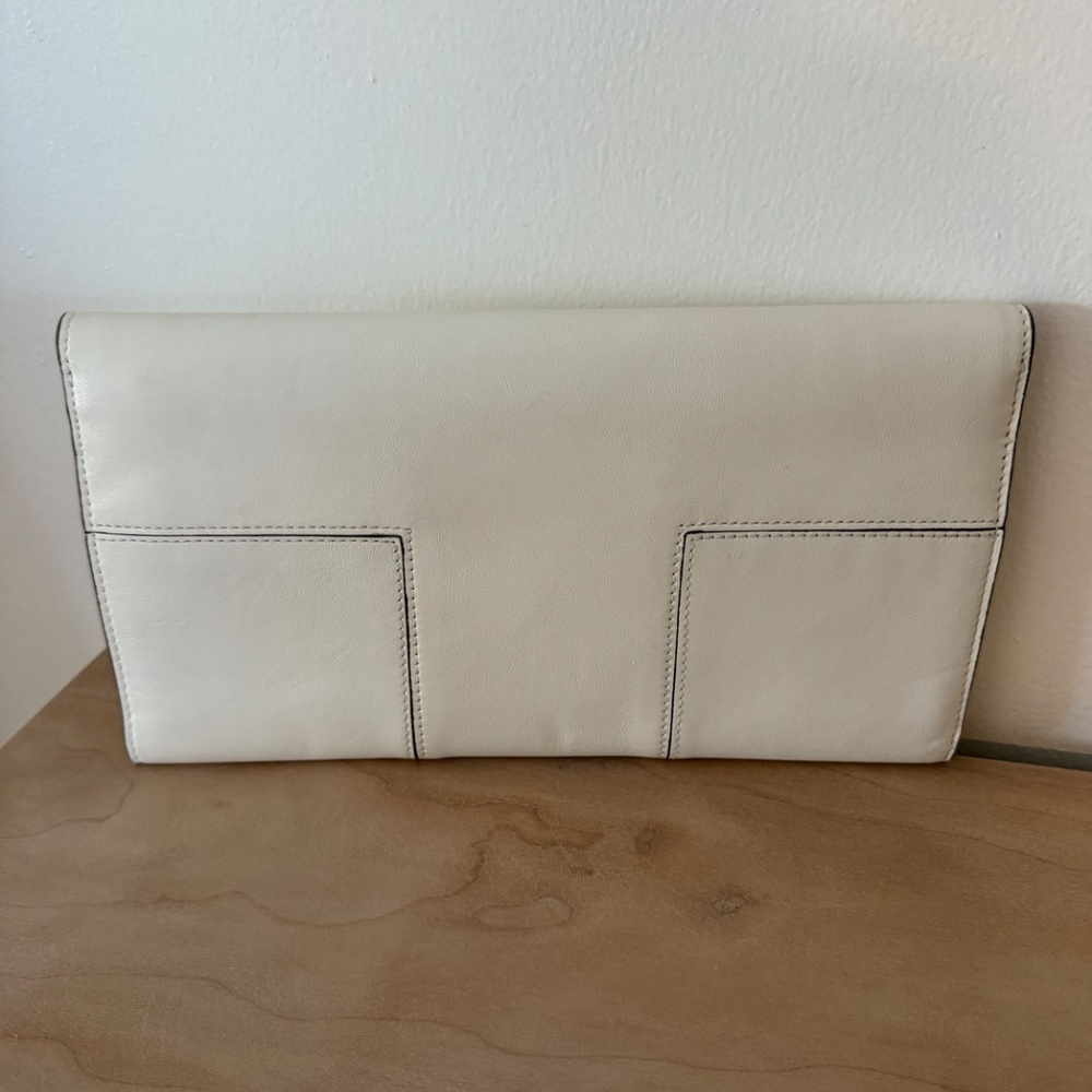 Tory Burch Ivory Leather Clutch - Picture 3 of 7